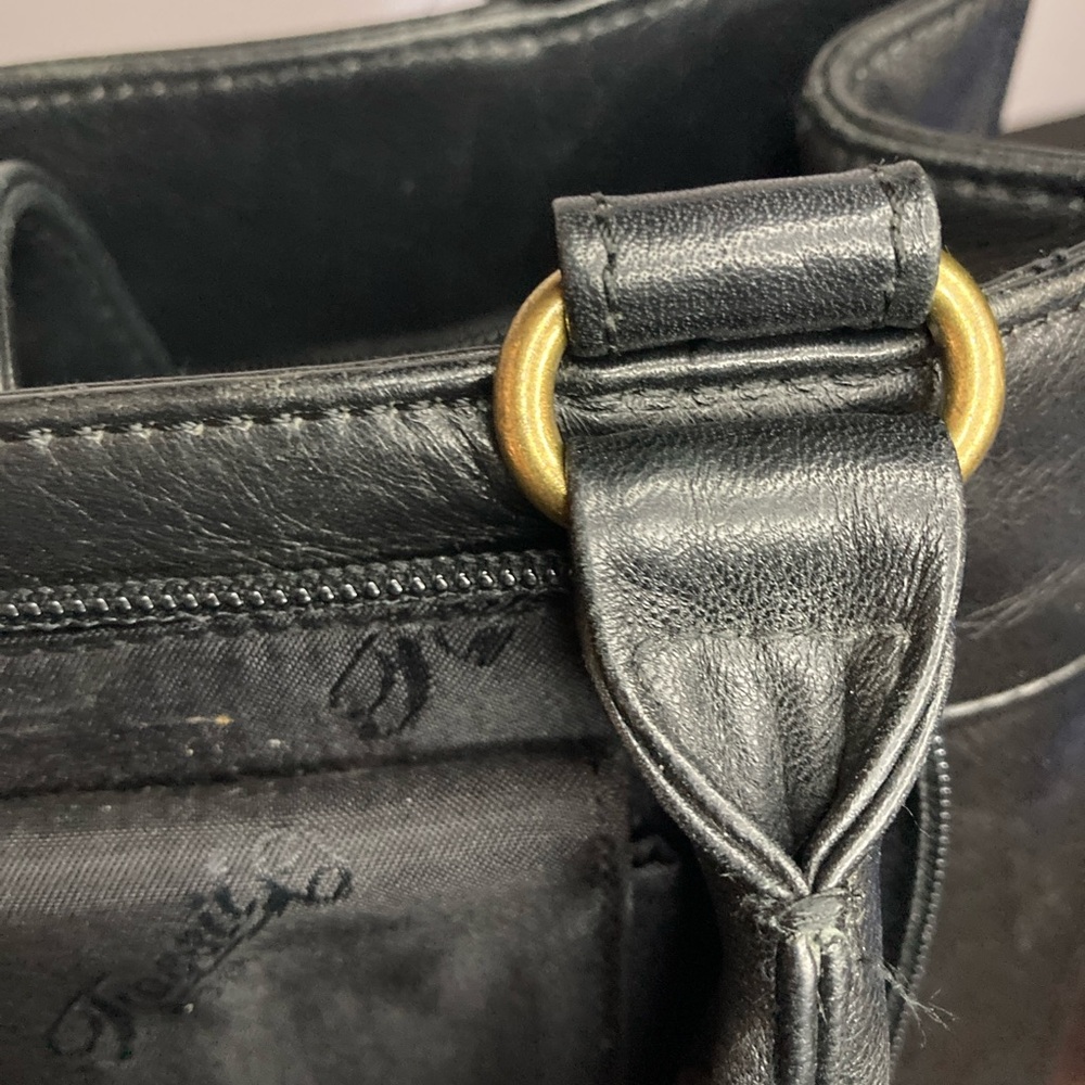 Fossil Black Leather Satchel with Structured Design - Picture 7 of 16